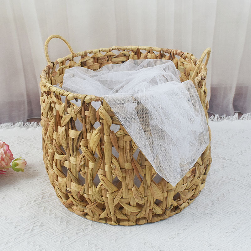 Handwoven decorative basket Acalora