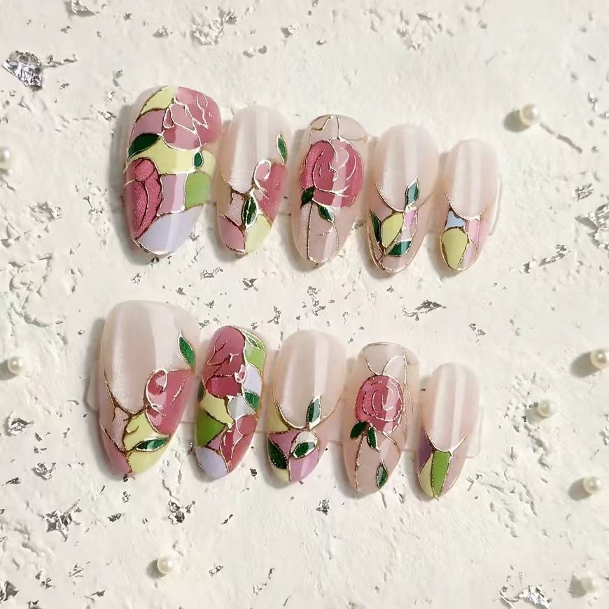 Floral Themed Press-On Nail Art Set Acalora
