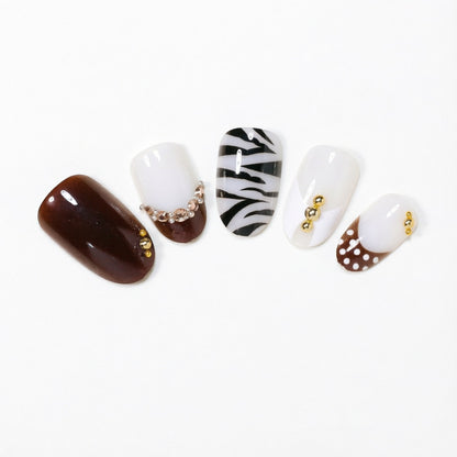 Artistic Nail Design Set with Gem Accents Acalora