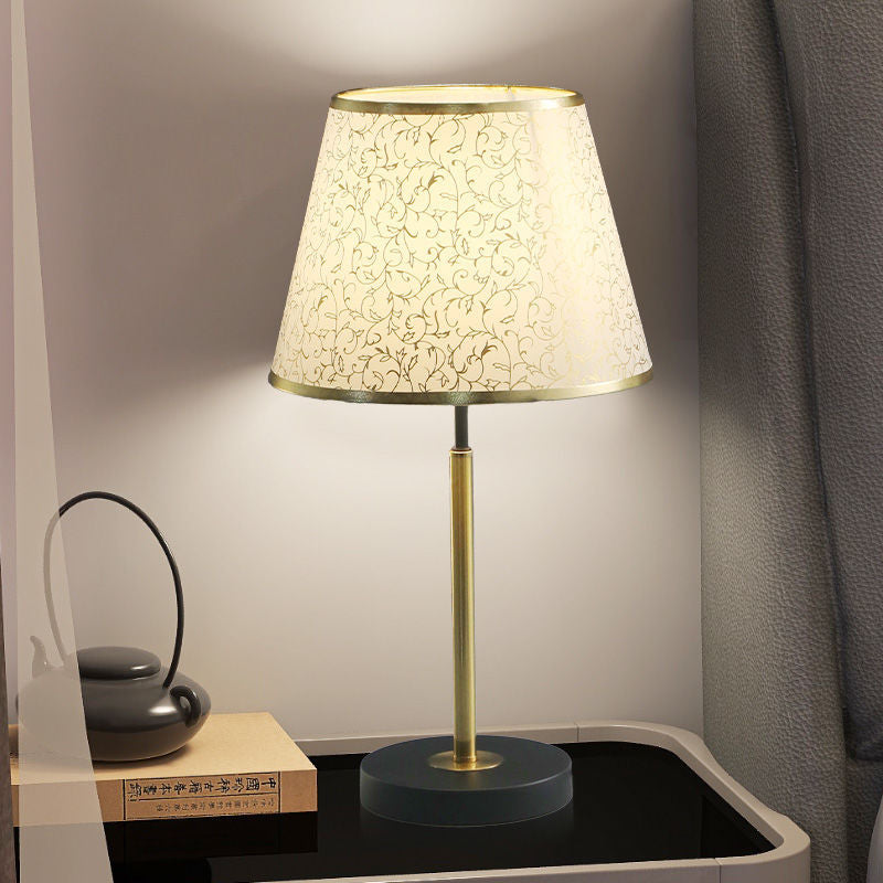 Modern Minimalist Table Lamp Design