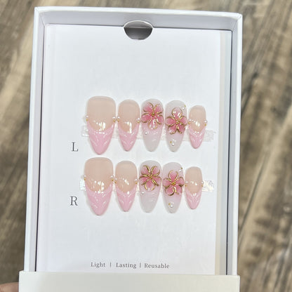 Artisan Floral-Themed Press-On Nails Set Acalora