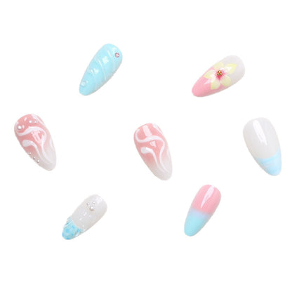Artificial nail set with floral and shell-shaped designs Acalora
