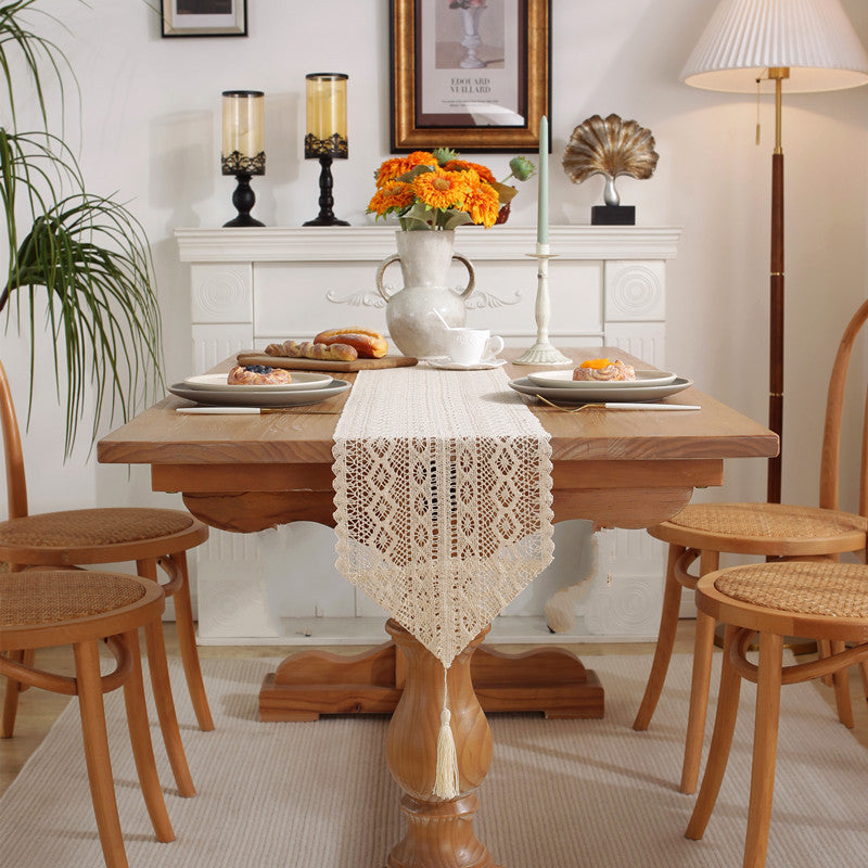 Decorative Lace Table Runner