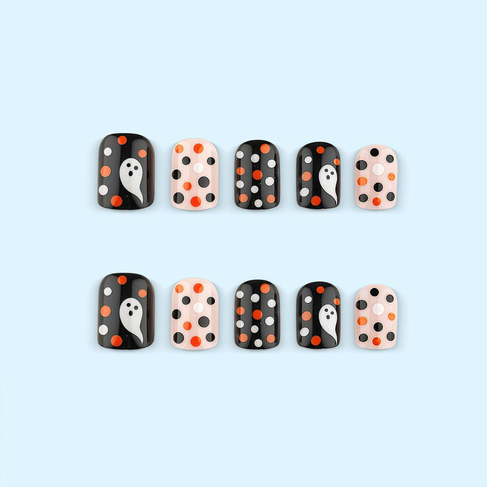 Nail art set with Halloween motif and playful design Acalora