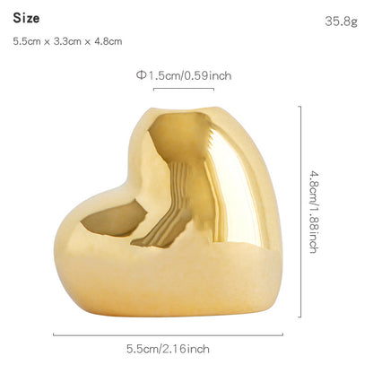 Elegant Decorative Heart Figure Acalora