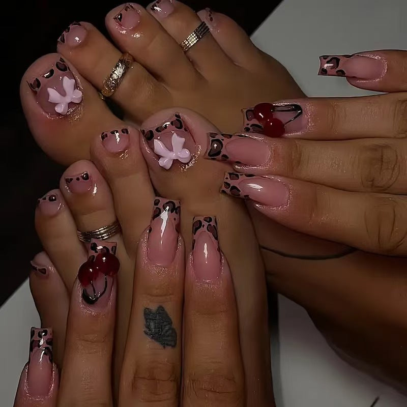 Artistic Nail Art Acalora