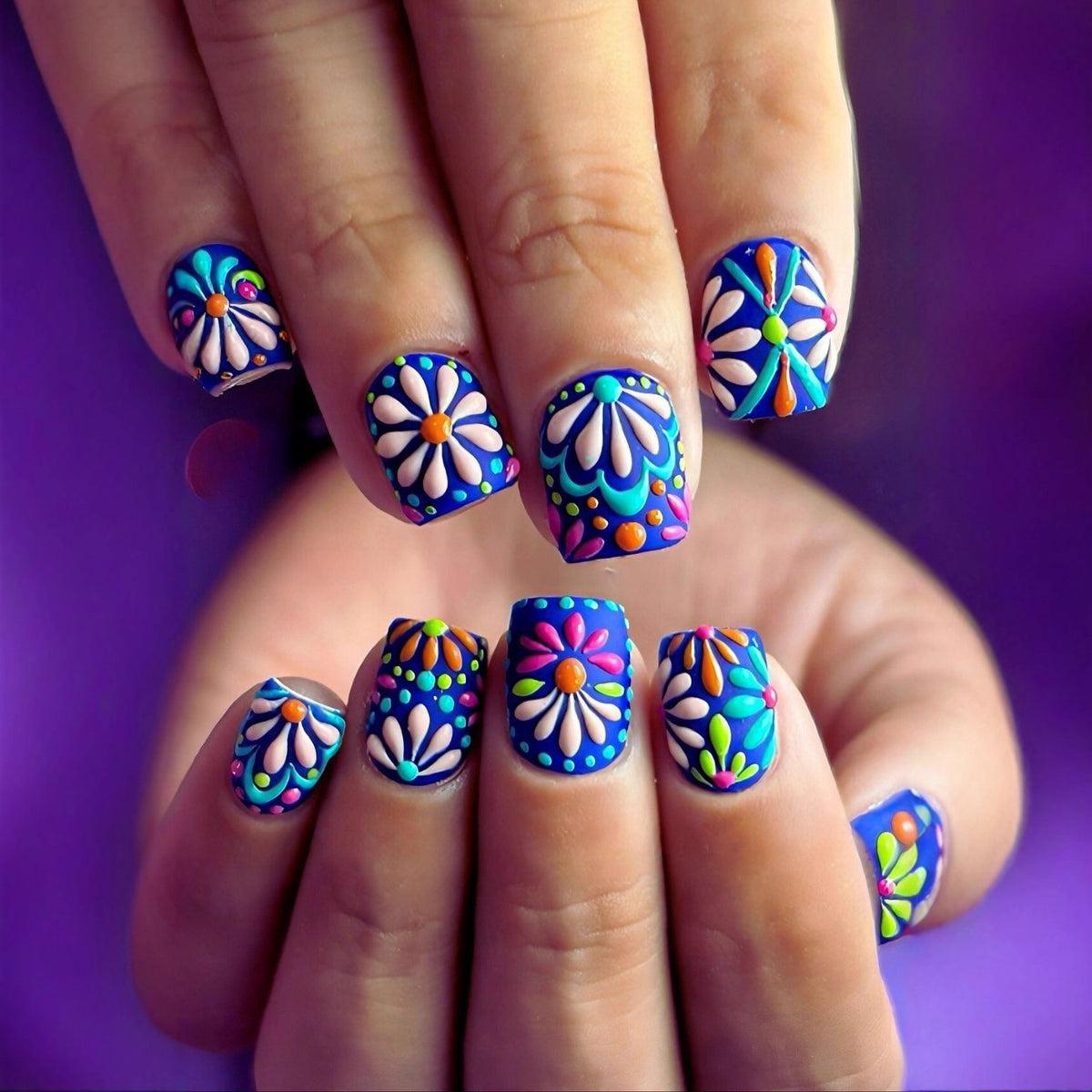 Artificial nails with floral pattern Acalora
