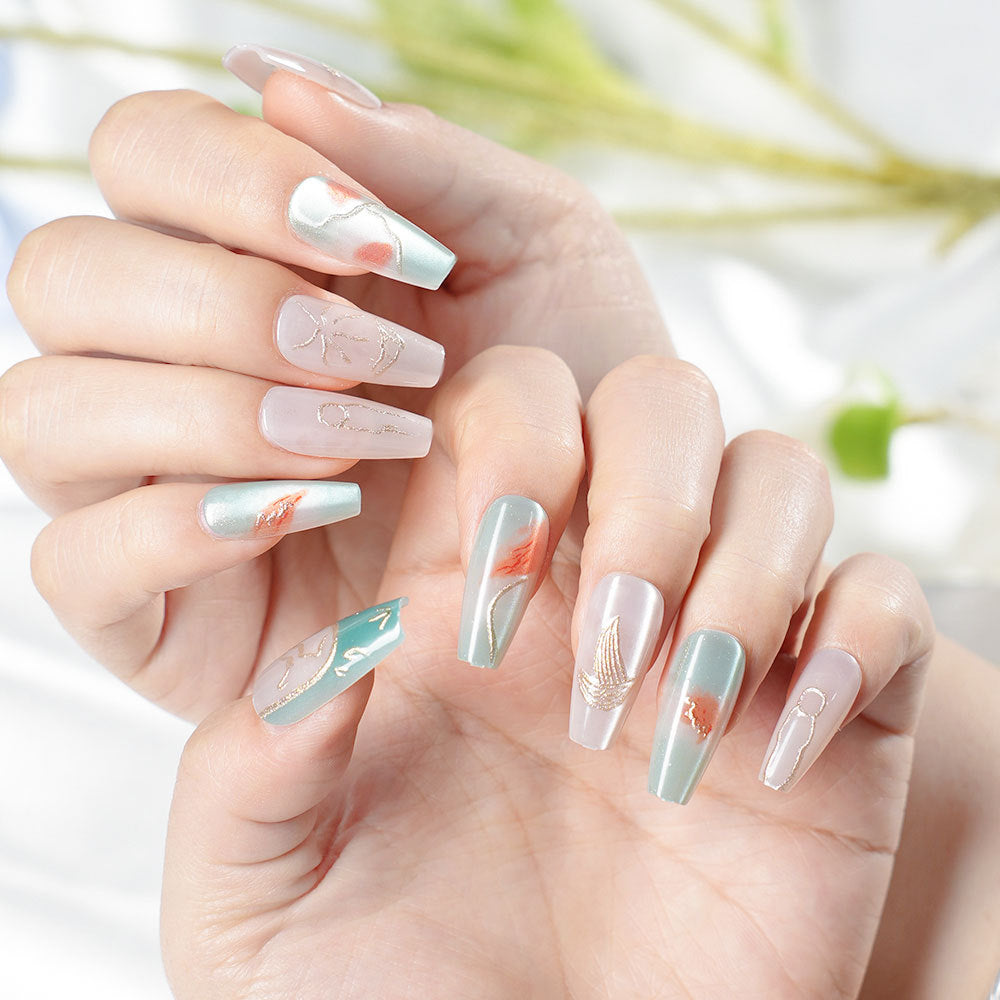 Intricate Design Press-On Nail Set Acalora
