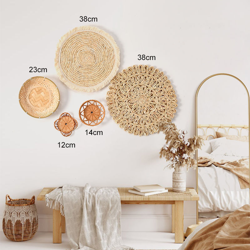 Elegant Wall Decoration Made of Natural Materials Acalora