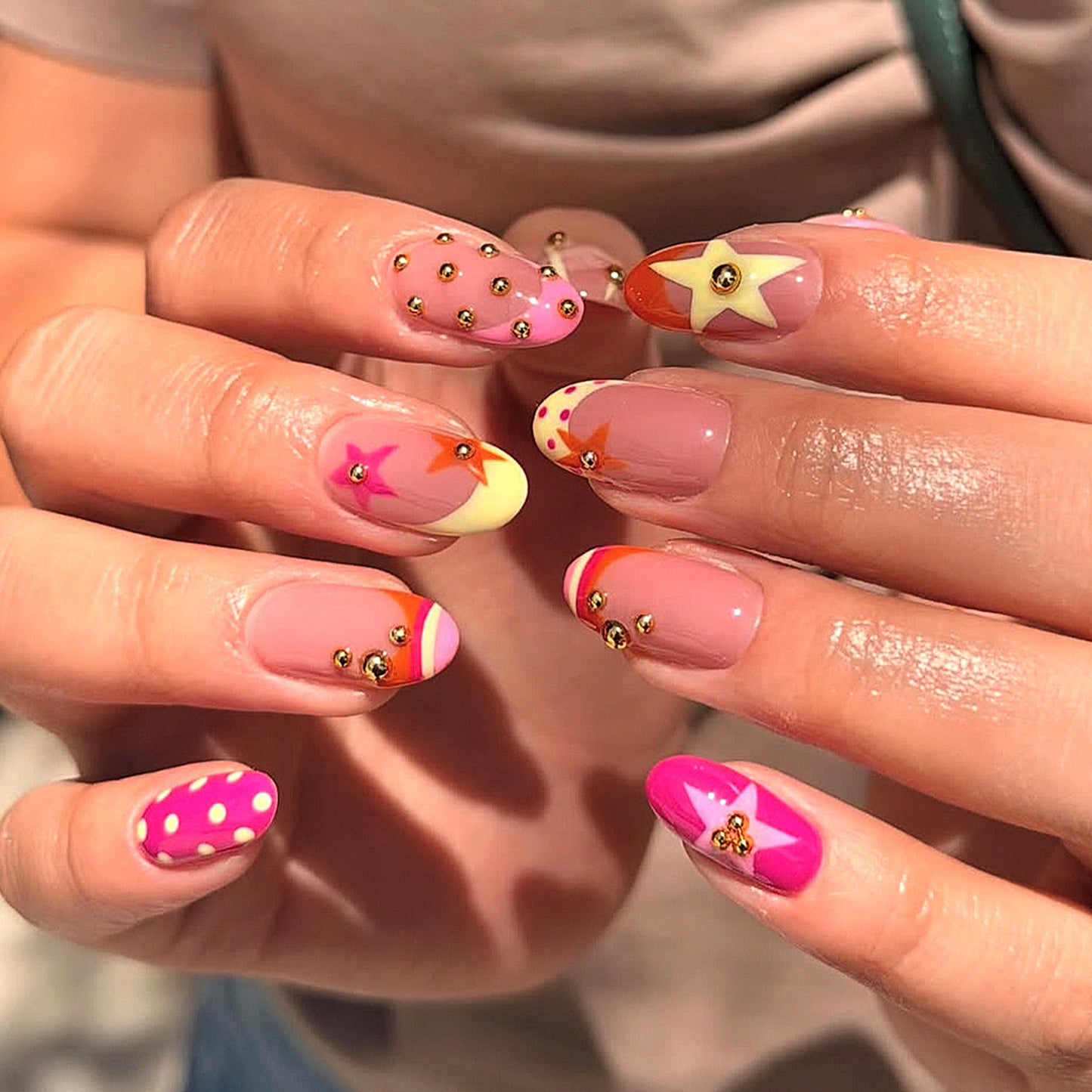 Decorative Themed Press-On Nail Art Set Acalora