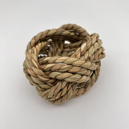 Handcrafted natural fiber storage basket Acalora