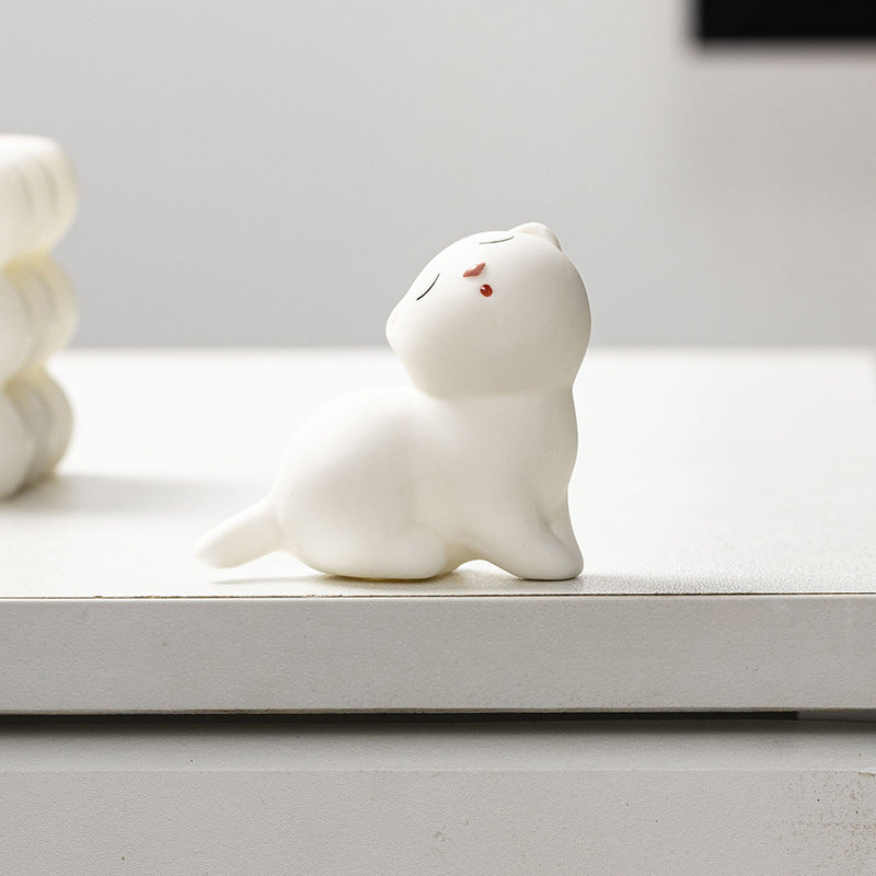 Decorative Cat Figurine Acalora