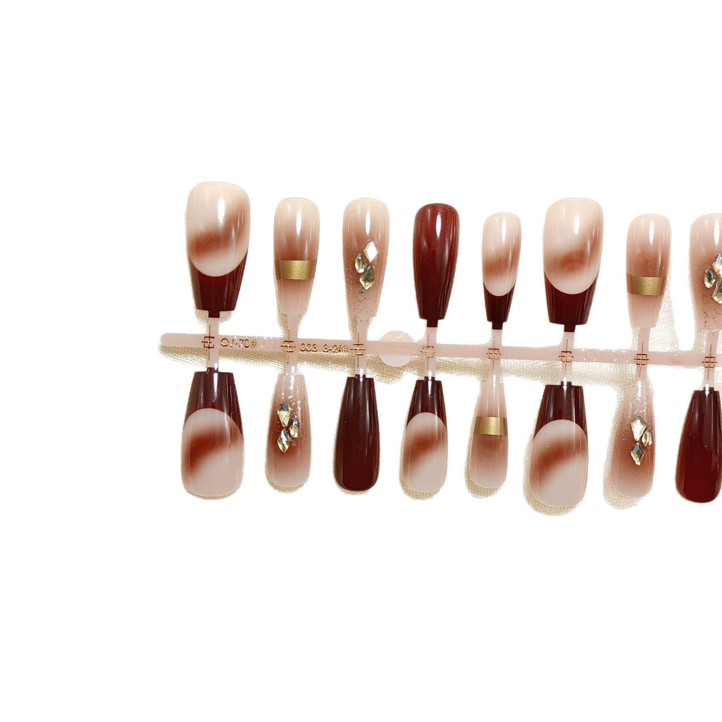 Artificial nails with elegant color gradients and jewelry details Acalora