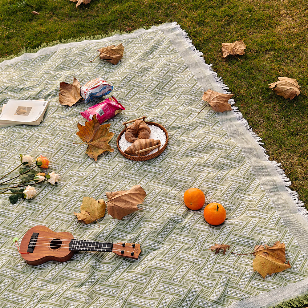 Cozy Woven Picnic Blanket