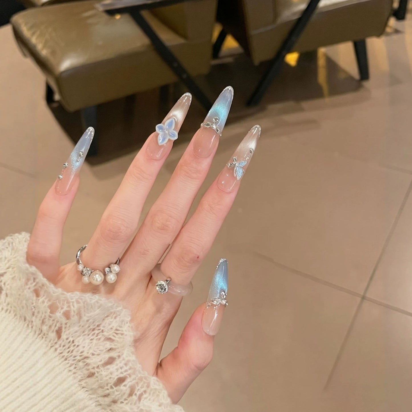 Artistic Press-On Nail Set with Floral and Gemstone Accents Acalora