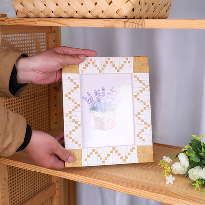 Rustic Frame Made of Woven Rattan Acalora