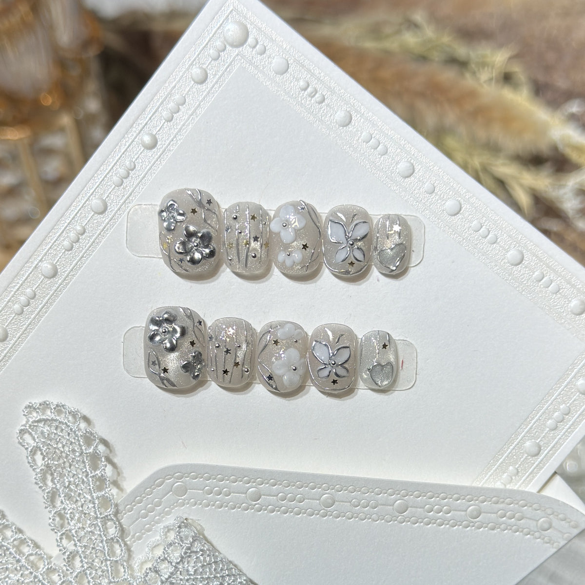 Decorative Press-On Nail Art Set with Floral and Star Accents Acalora