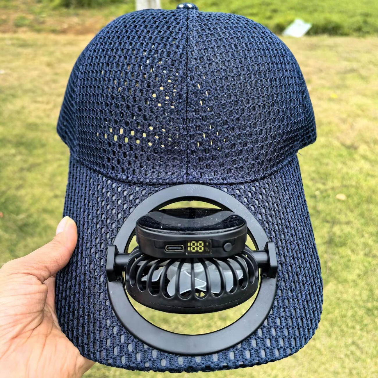Breathable sports cap with removable USB fan Bowlift