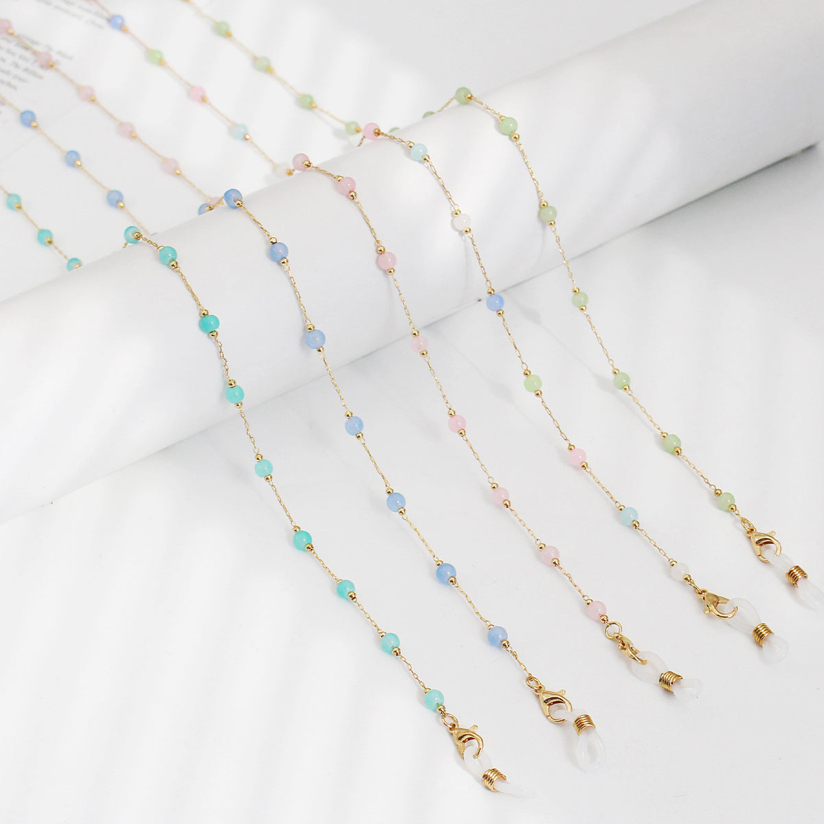 Elegant Beaded Eyewear Retainer Chain Acalora
