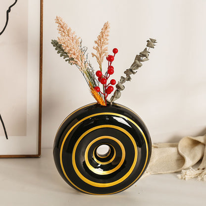 Modern and stylish ceramic vase Acalora