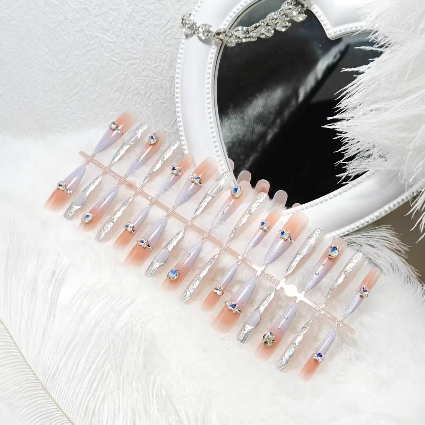 Artificial nails with elegant glitter and crystal accents Acalora