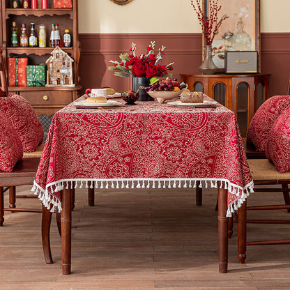 Vintage-Style Tablecloth