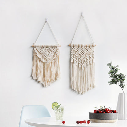 Macramé Wall Hanging with Artistic Fringes