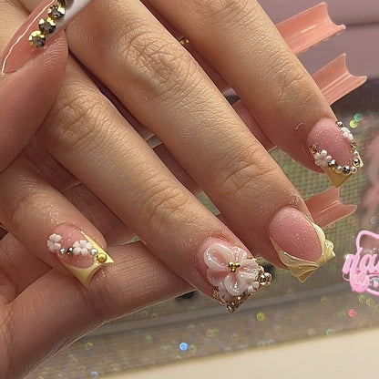 Elegant Floral Press-On Nail Art Set Acalora