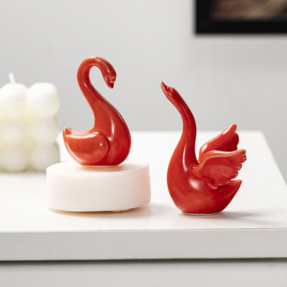Curved Ceramic Figure Acalora