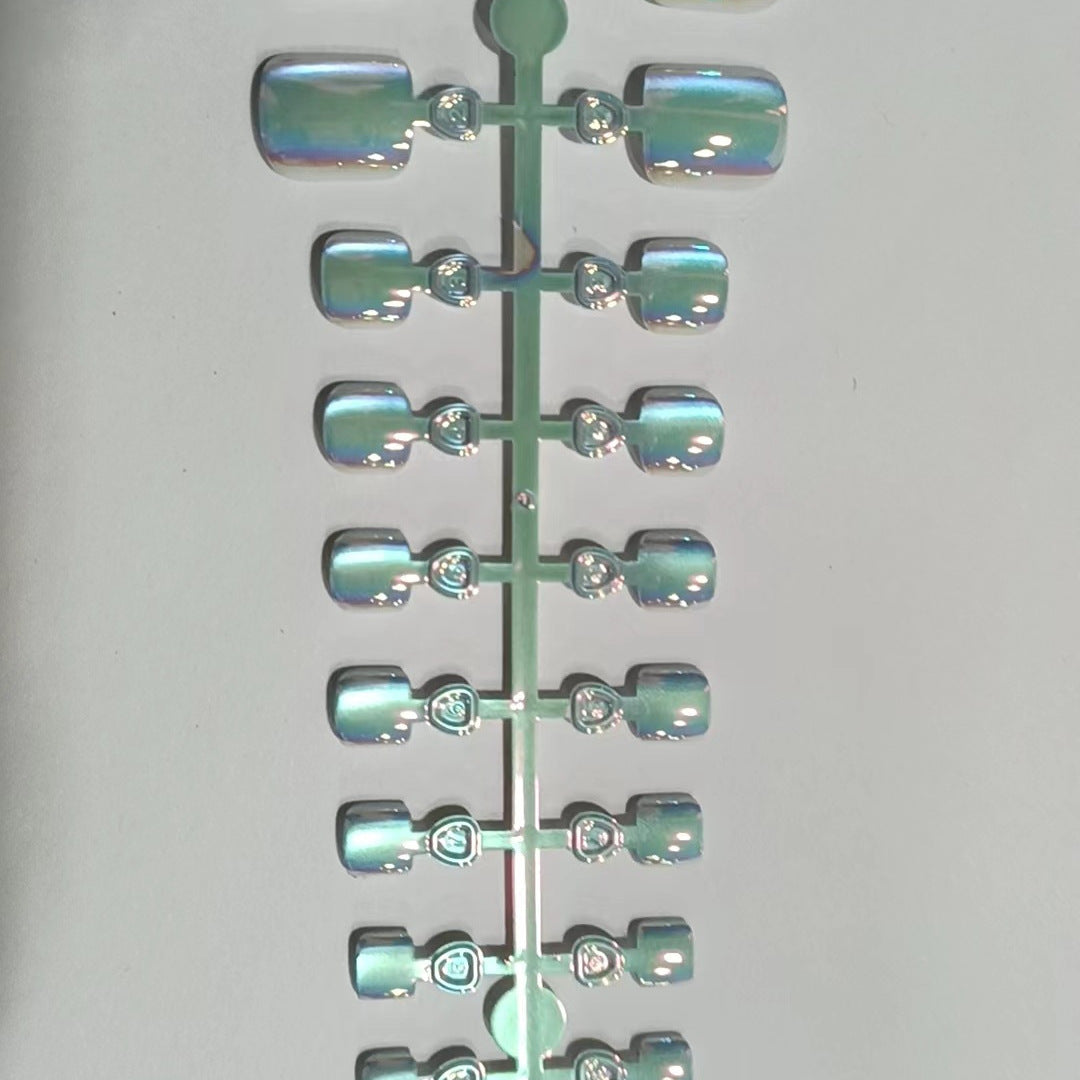 Iridescent Press-On Nail Set Acalora