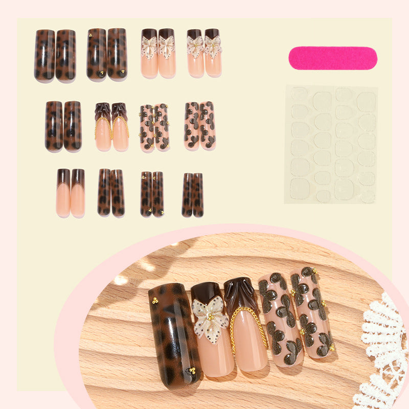 Floral and Gem Embellished Press-On Nails Acalora