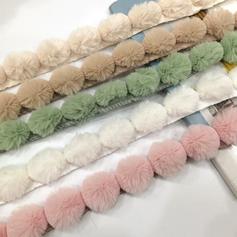 Decorative Pompon Trim Acalora