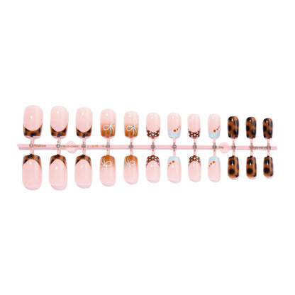 Stylish Decorative Press-On Nail Set with Trendy Patterns Acalora