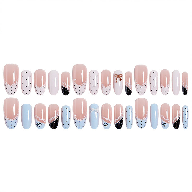 Artificial nail set with elegant accents and fine designs Acalora