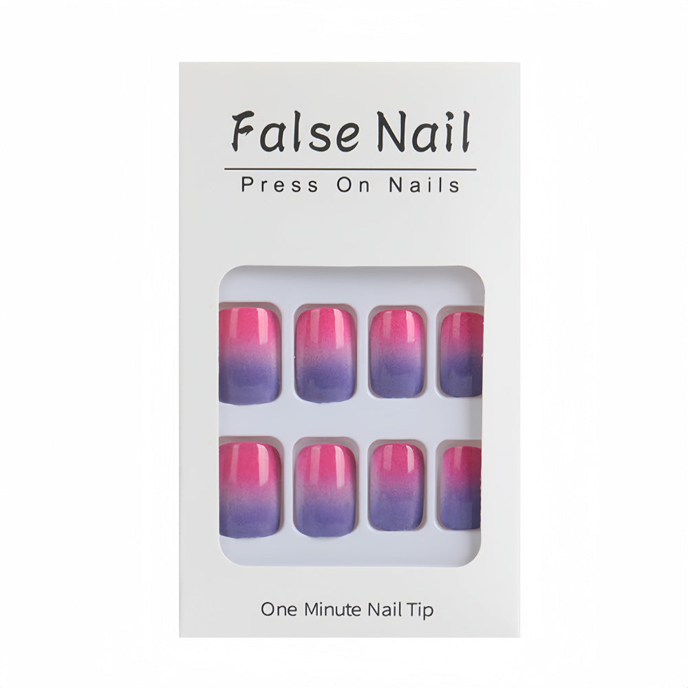 Trendy ombre design artificial nails Acalora