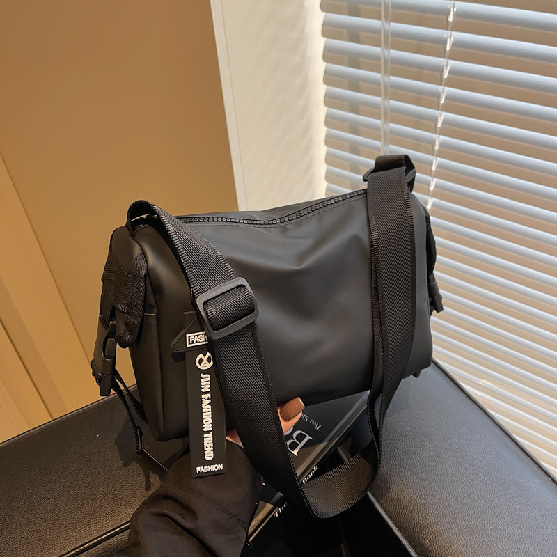Versatile Utility Crossbody Bag Acalora