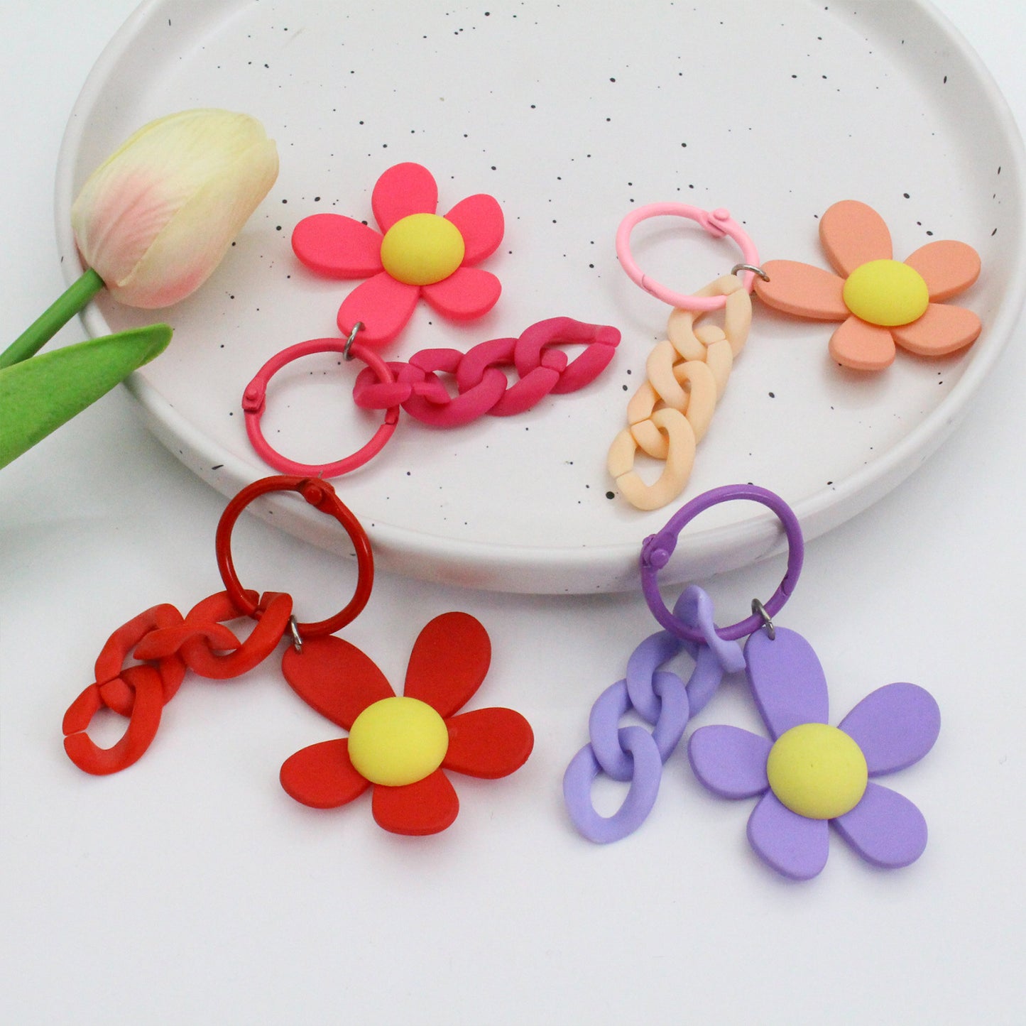 Charming Flower Keychain Acalora