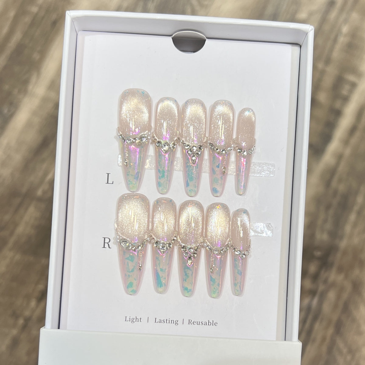 Glamorous Nail Art Acalora