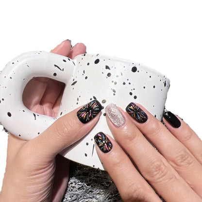 Artificial nails with glitter and floral patterns Acalora