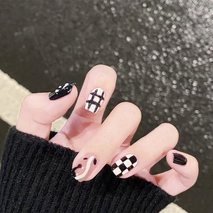 Creative nail art set with modern geometric patterns Acalora