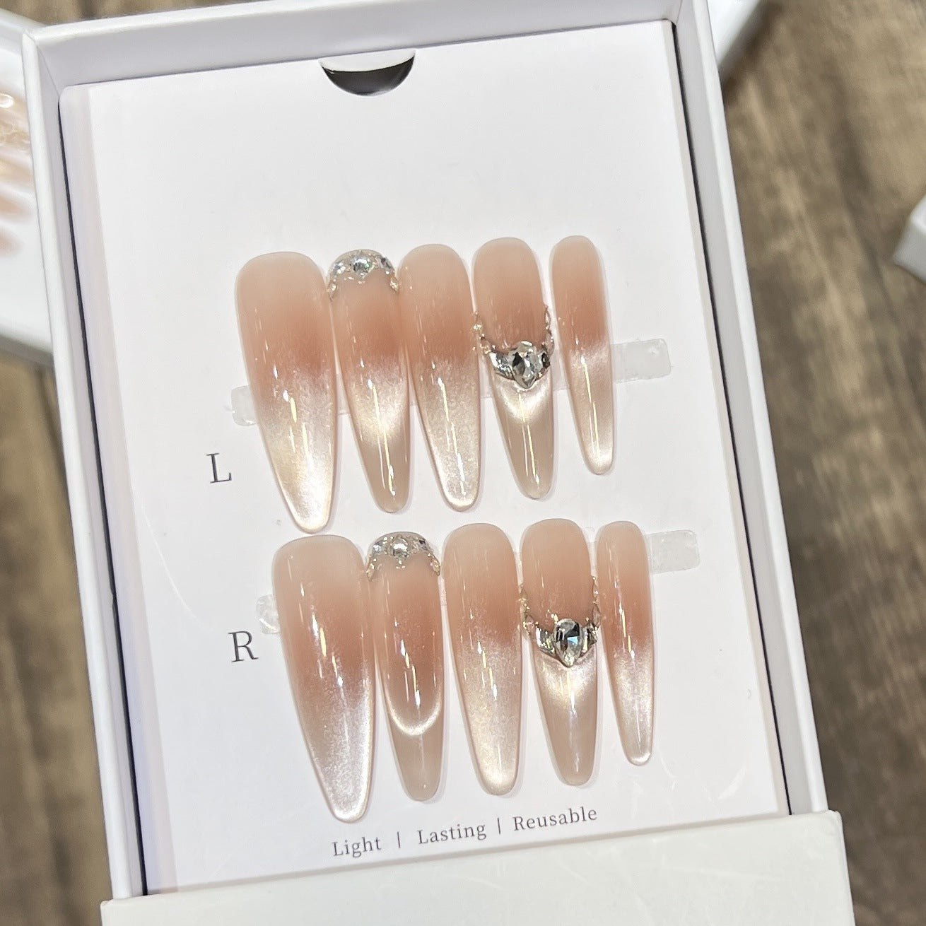 Reusable Press-On Nail Art Set Acalora
