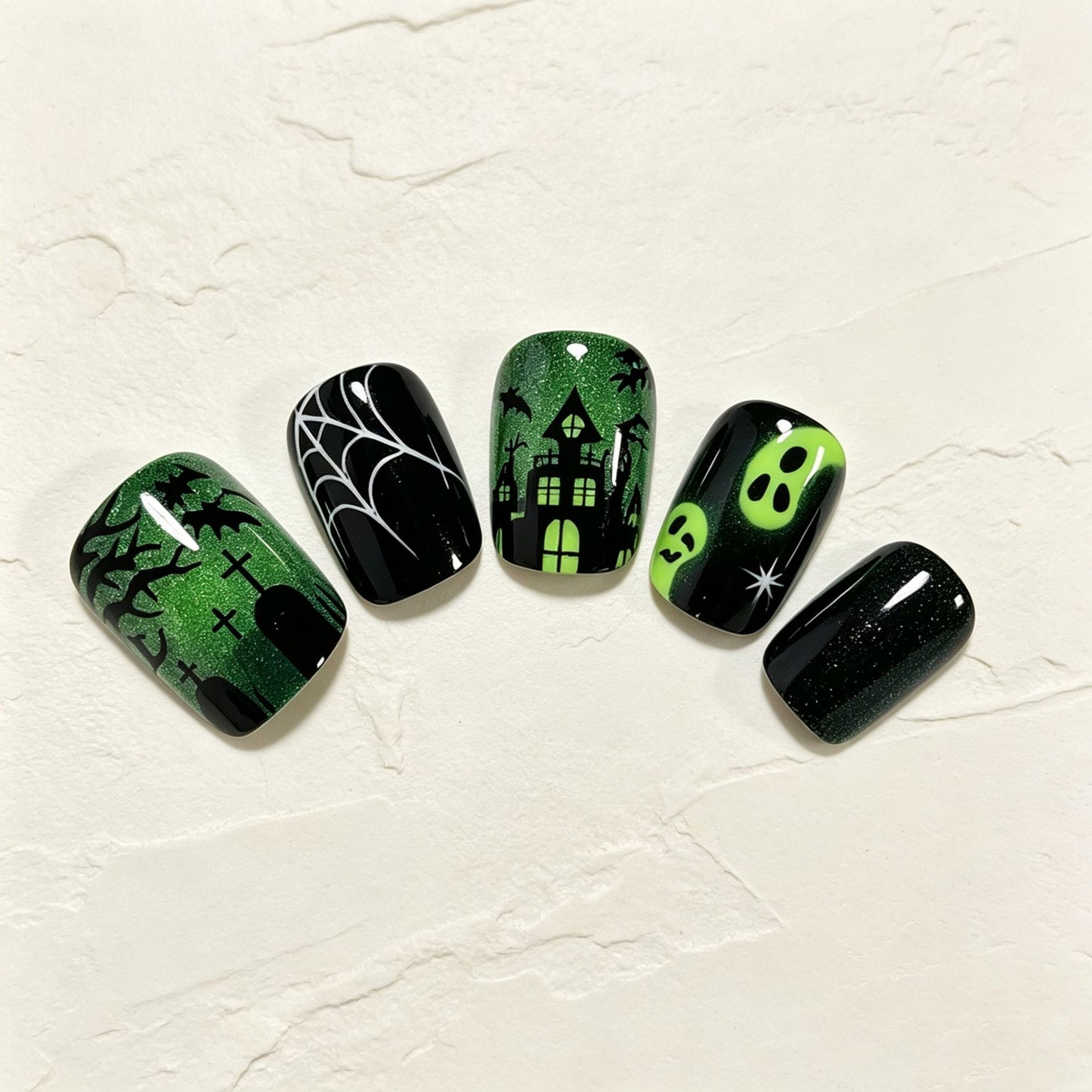 Halloween-Inspired Press-On Nail Art Set Acalora