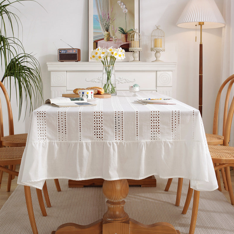 Textured Lace Tablecloth