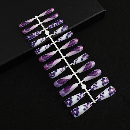 Artificial nails in elegant heart design Acalora