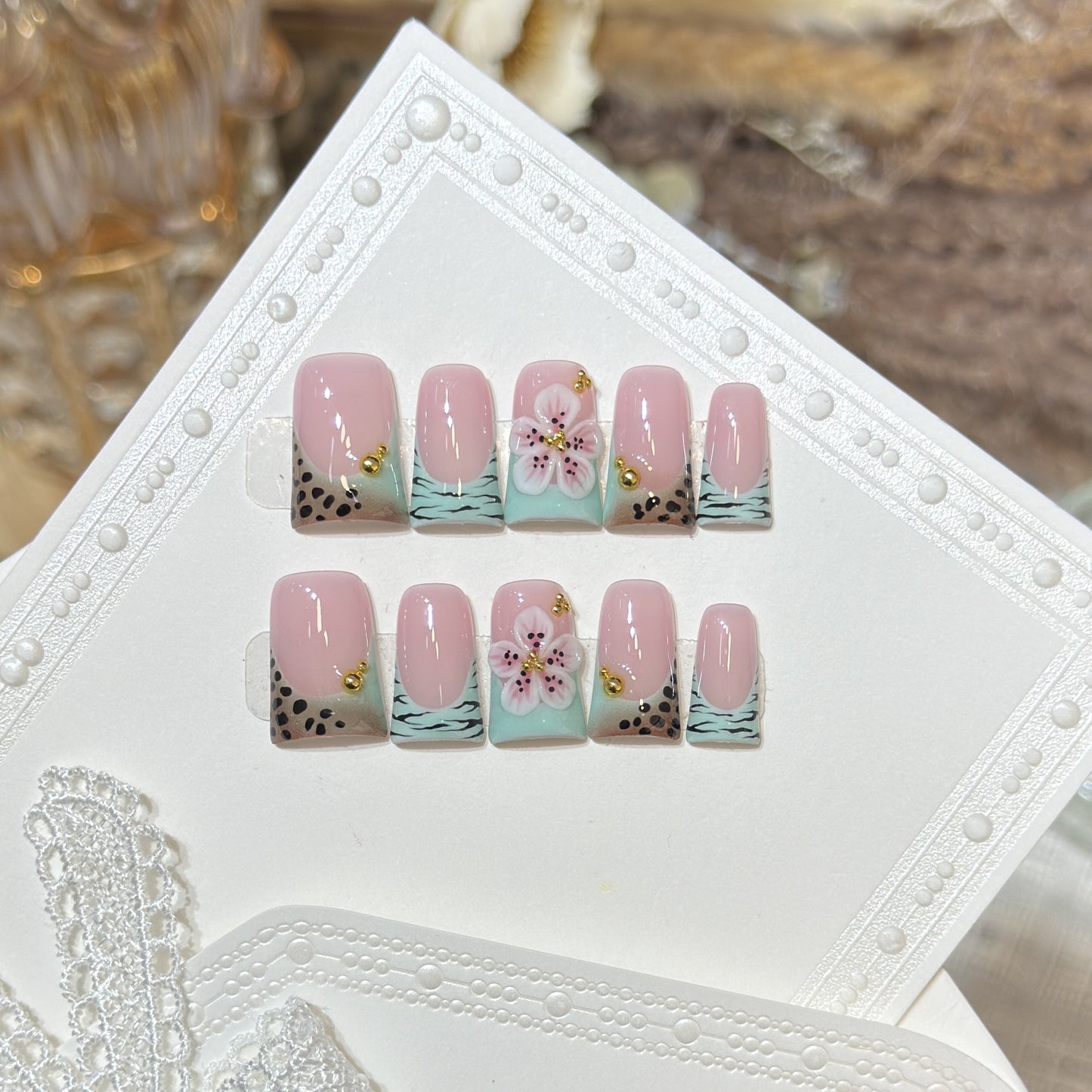 Reusable Press-On Nail Set Acalora
