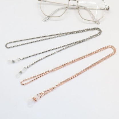 Chic Metallic Eyewear Chain Acalora