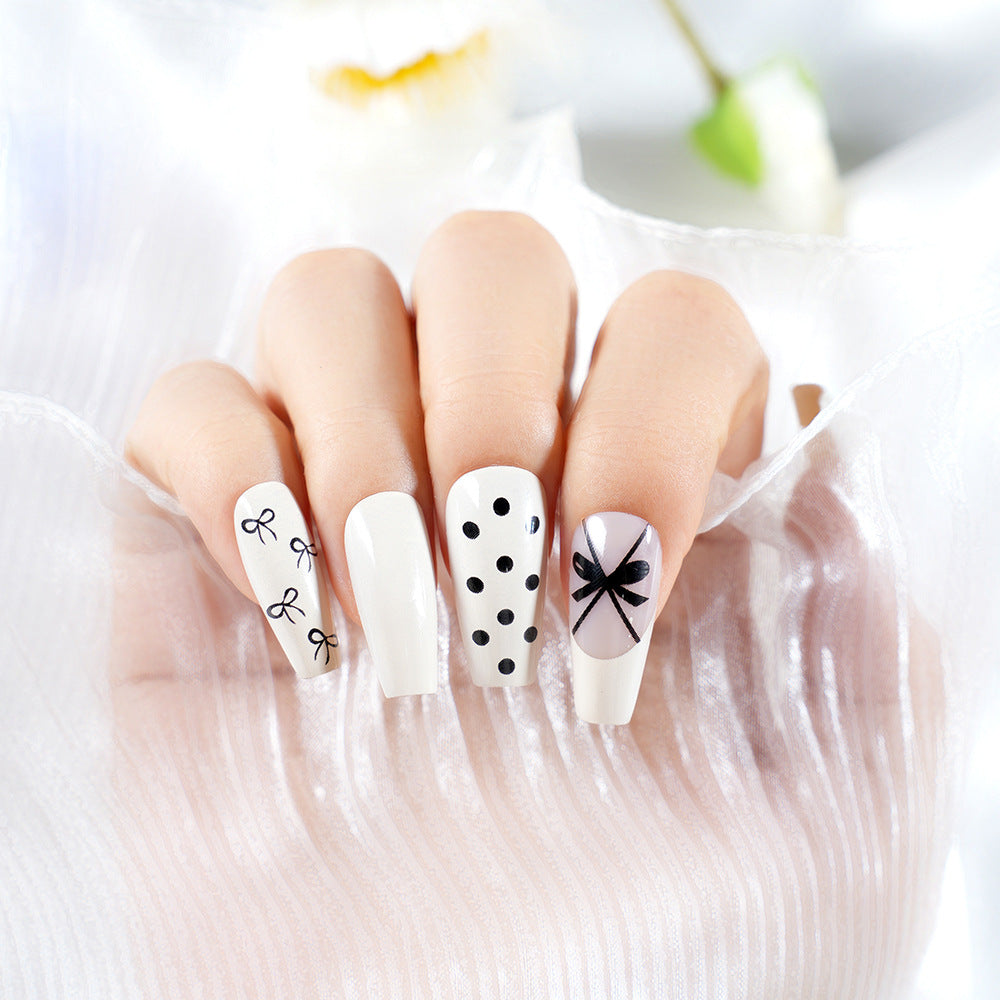Elegant Press-On Nail Art Set Acalora