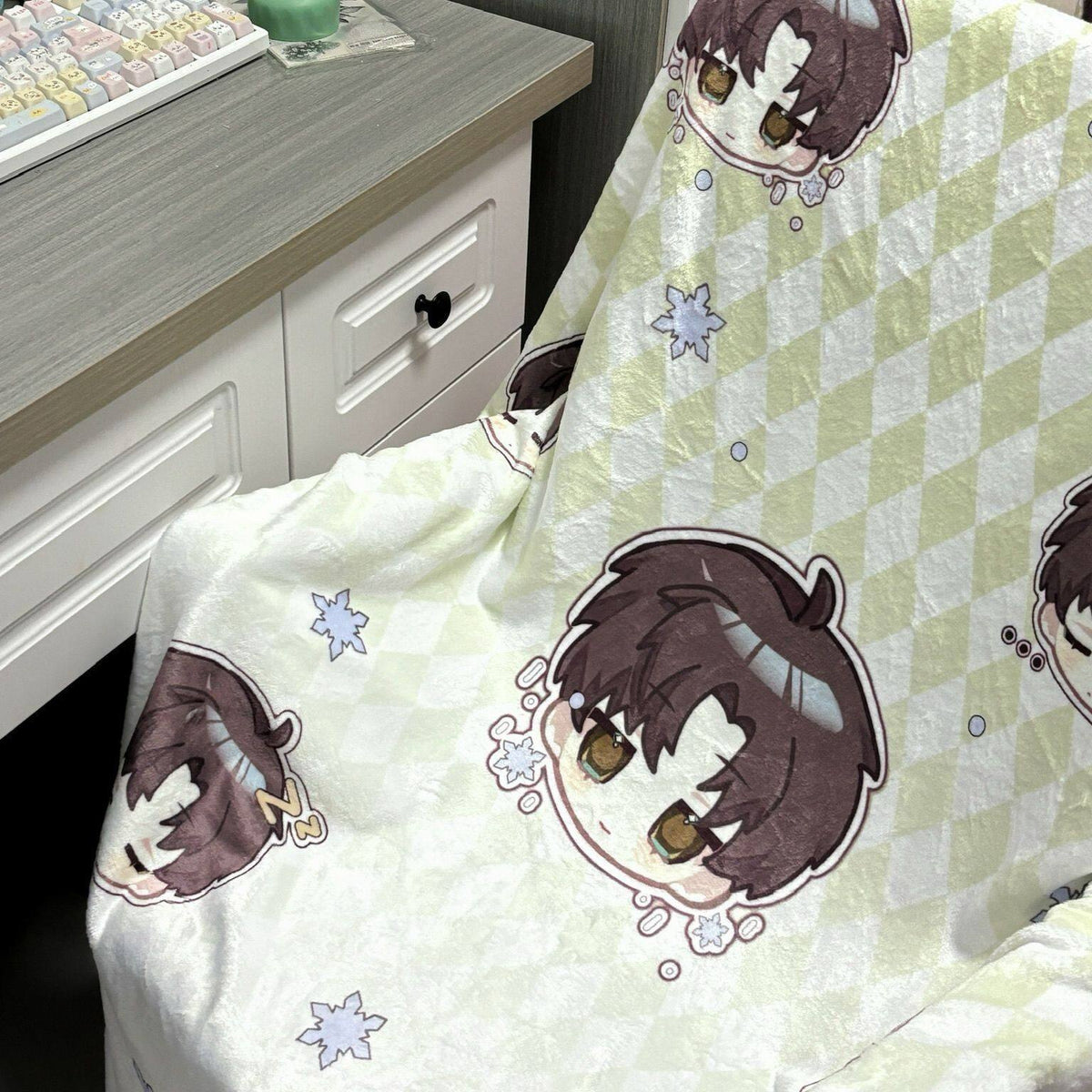 Cartoon Character Print Fleece Throw
