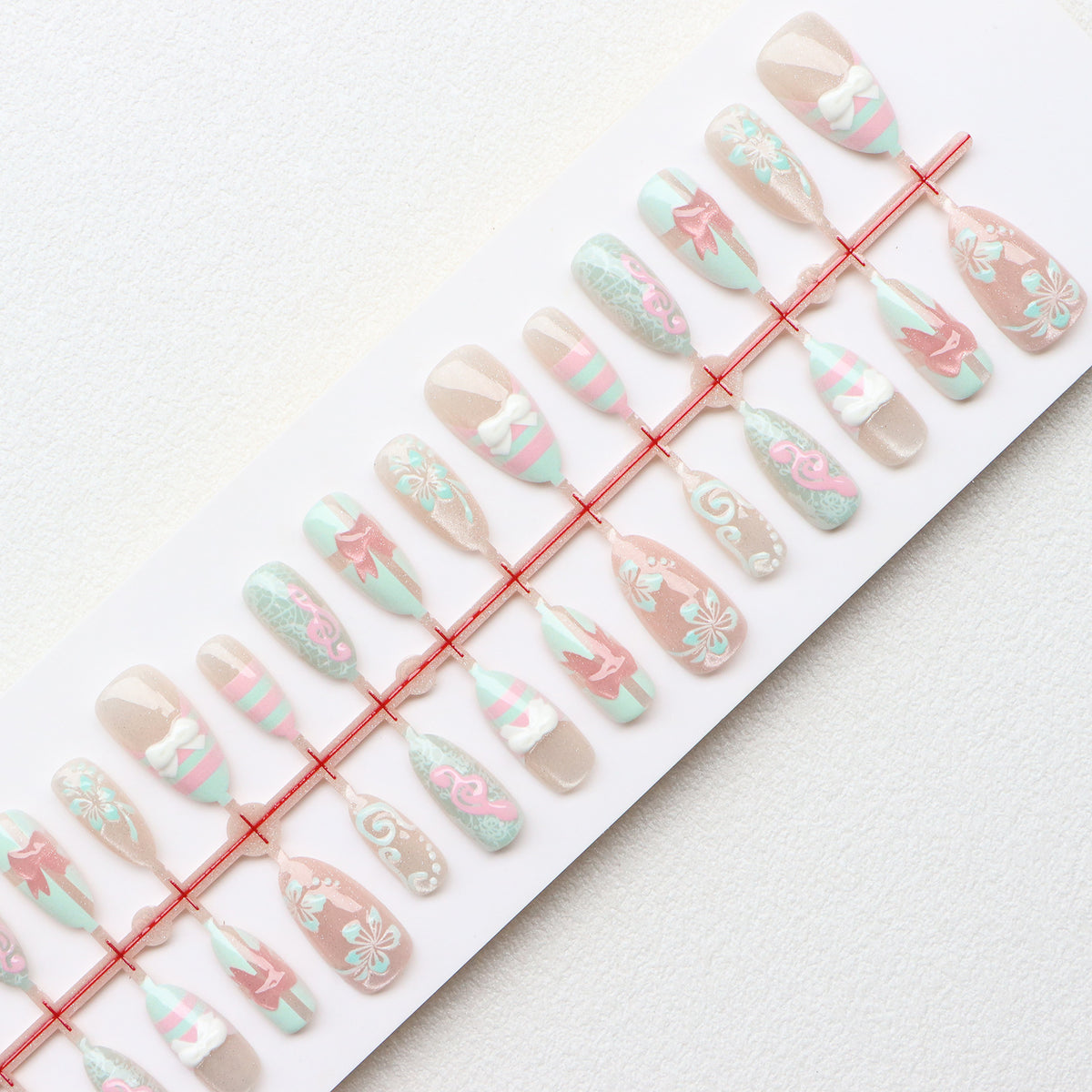 Themed Press-On Nail Art Set Acalora