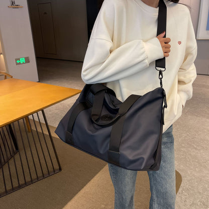 Water-Resistant Sport Duffel Bag Acalora